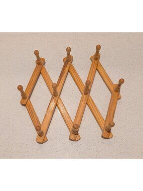 Expandable Oak Wooden Rack 10 Hooks For Wall Hanging Storage